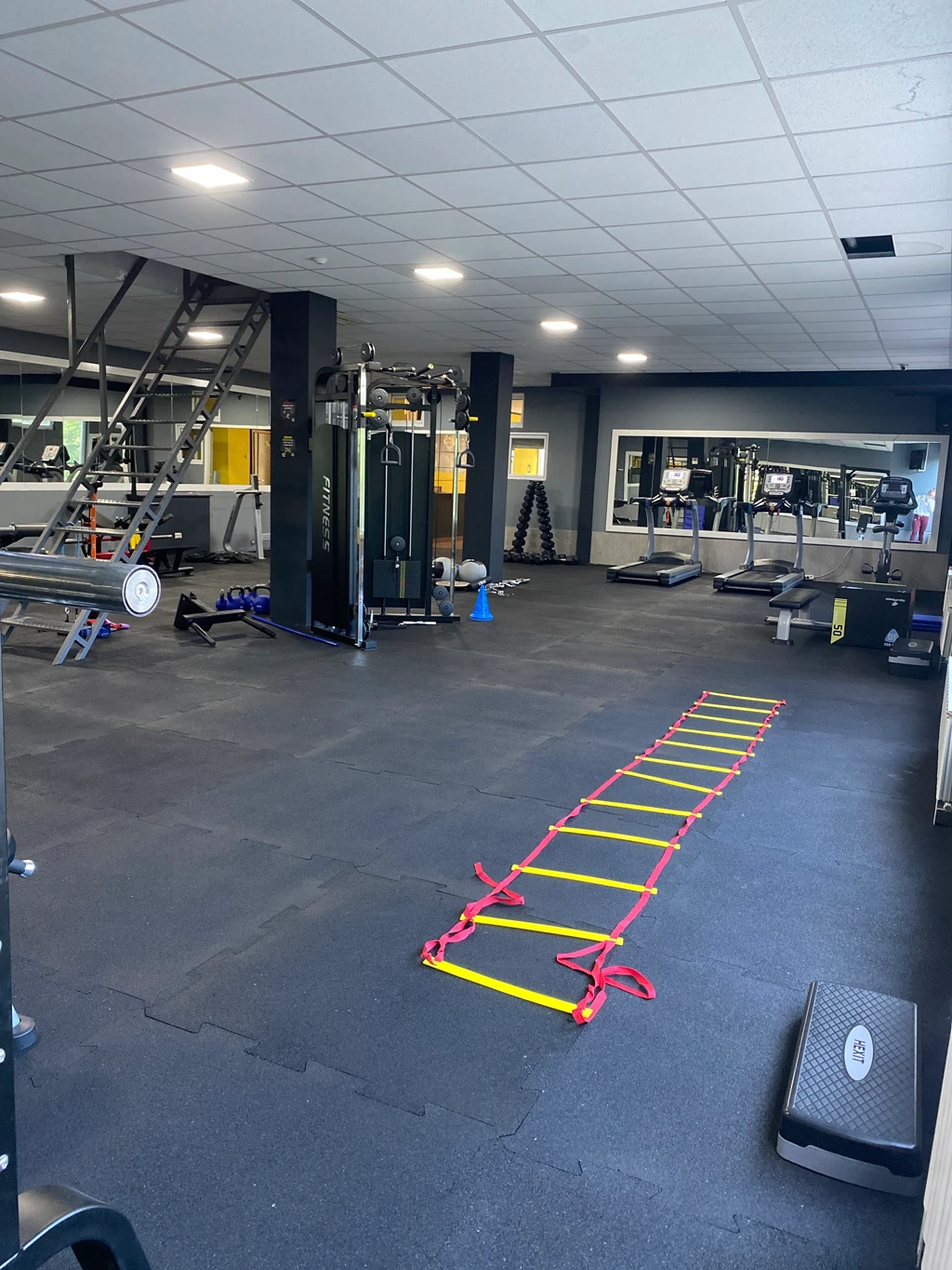 Teretana sa fitnes salom