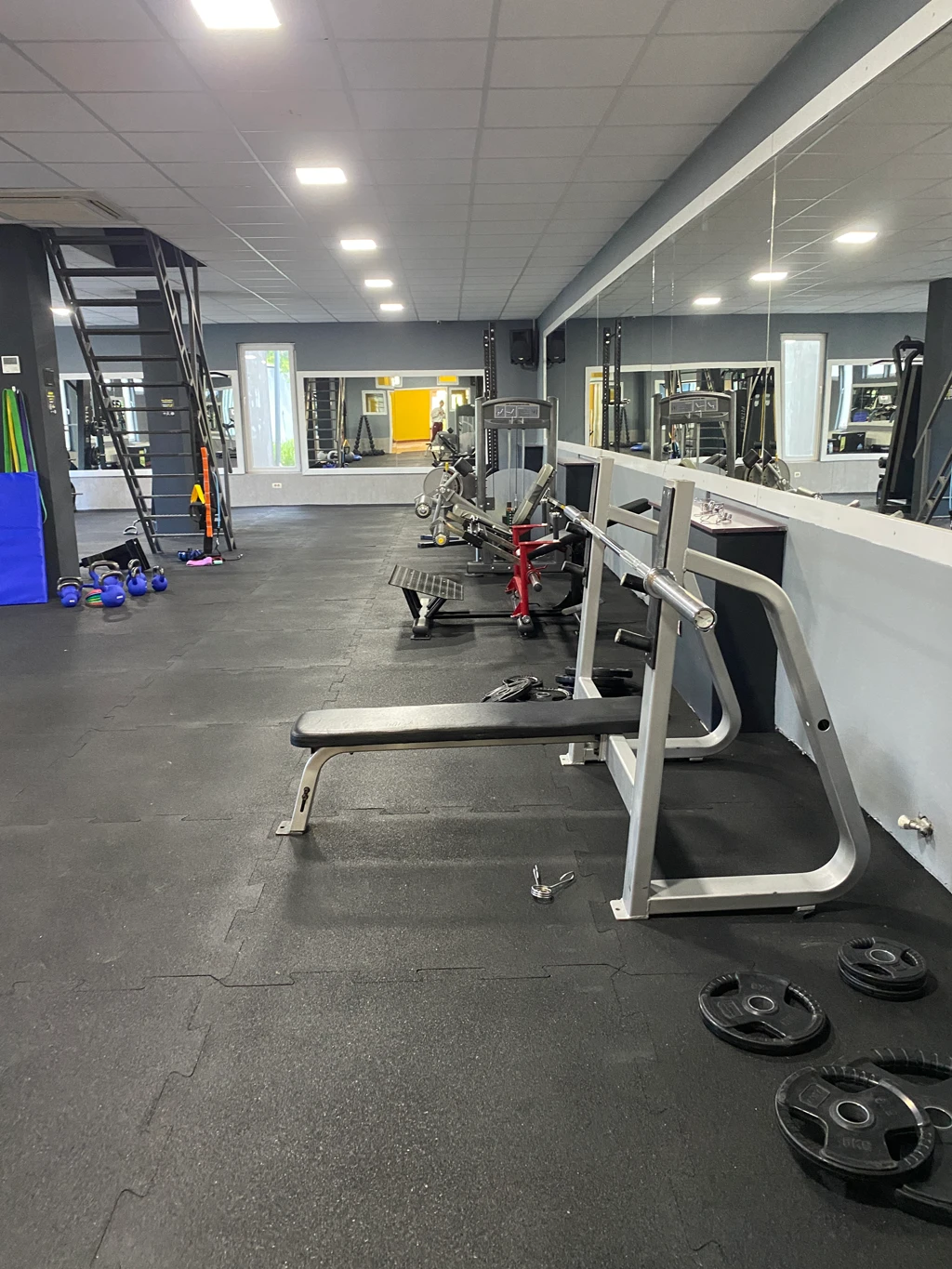 Teretana sa fitnes salom
